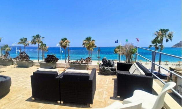 Villa - Resale - l'Alfas del Pi - Albir