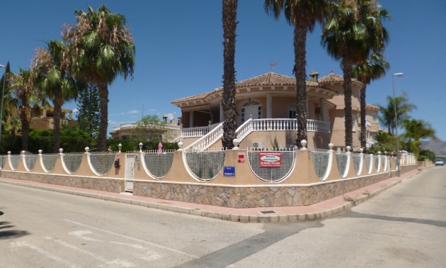 Villa - Resale - La Murada - La Murada