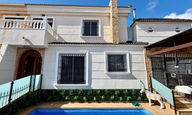 Villa - Resale - La Zenia - CSPX-28859