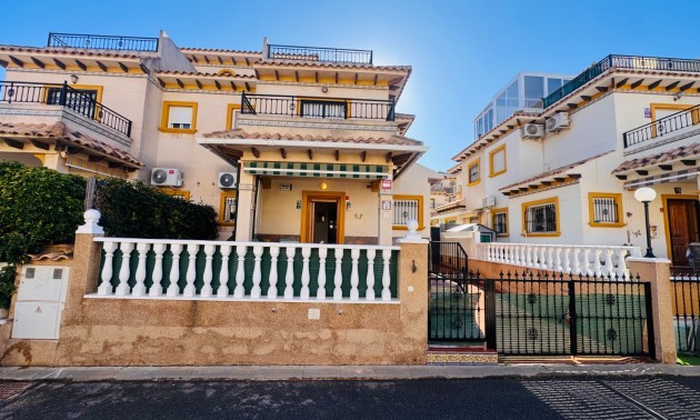 Villa - Resale - La Zenia - La Zenia