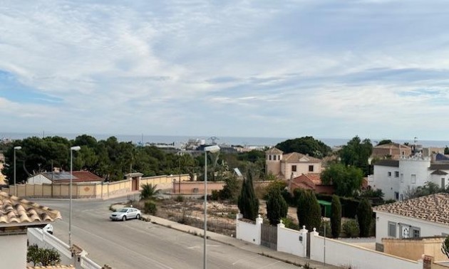 Villa - Resale - La Zenia - La Zenia