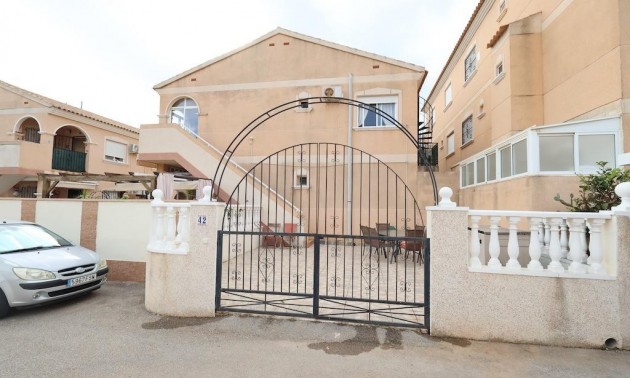 Villa - Resale - La Zenia - La Zenia