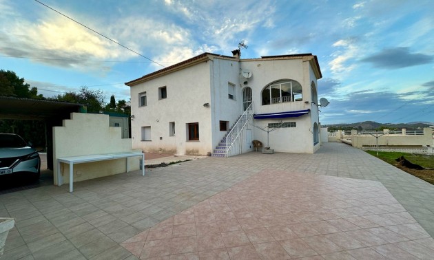 Villa - Resale - Novelda - CSPX-37406