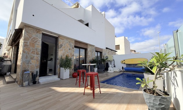 Villa - Resale - Orihuela - Cabo Roig