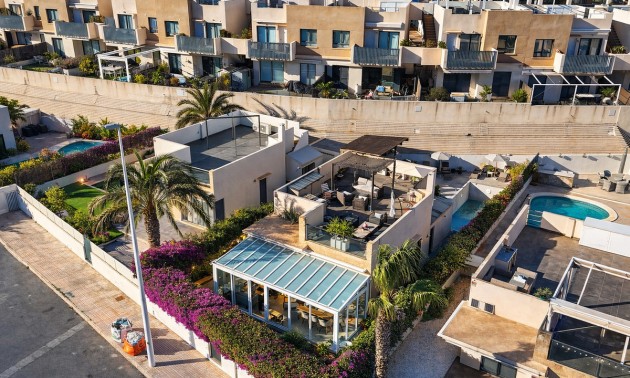 Villa - Resale - Orihuela - La Zenia