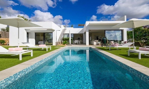 Villa - Resale - Orihuela - Las Colinas Golf Resort