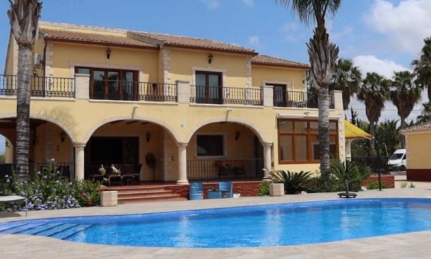 Villa - Resale - Orihuela - Orihuela