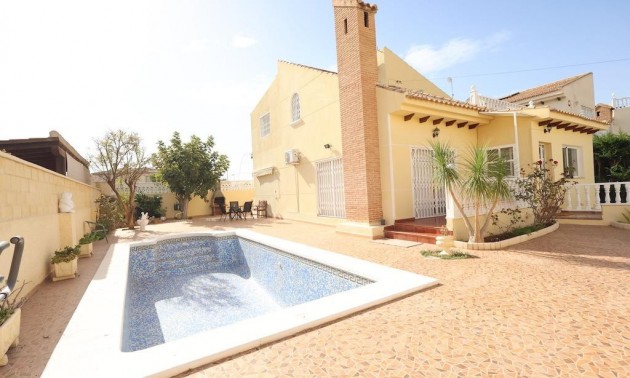 Villa - Resale - Orihuela - Playa Flamenca