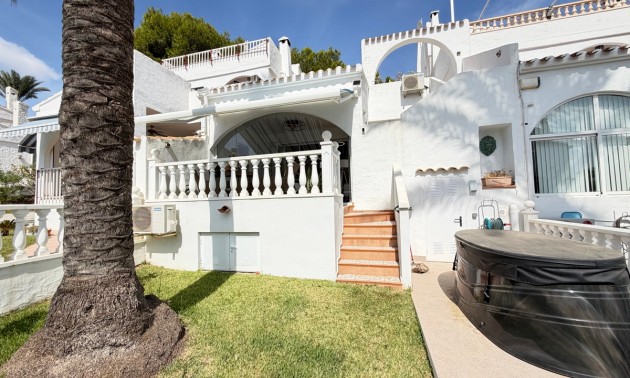 Villa - Resale - Orihuela - Villamartin