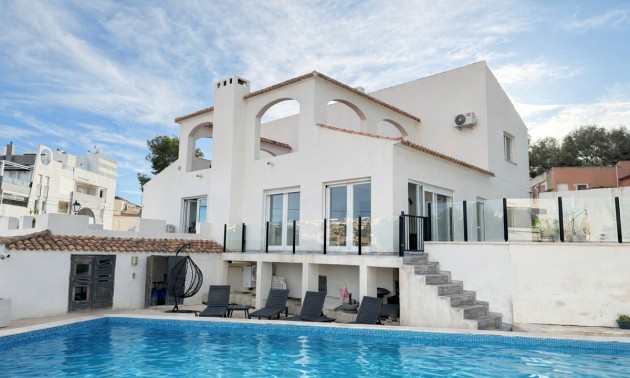 Villa - Resale - Orihuela - Villamartin
