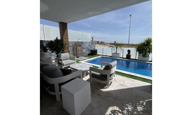 Villa - Resale - Orihuela - Vistabella Golf Resort