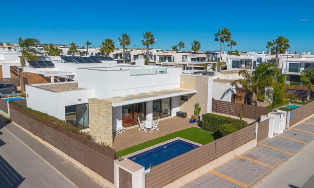 Villa - Resale - Orihuela - Vistabella Golf Resort