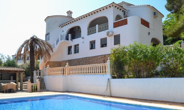 Villa - Resale - Pedreguer - Pedreguer Centro