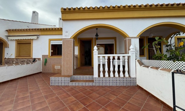 Villa - Resale - Pilar de la Horadada - Torre de la Horadada