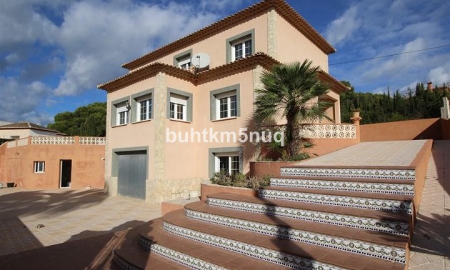 Villa - Resale - Pinoso - Los Pinos