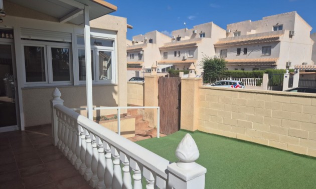 Villa - Resale - Playa Flamenca - Playa Flamenca