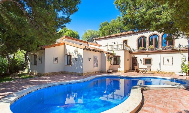 Villa - Resale - Punta Prima - Punta Prima