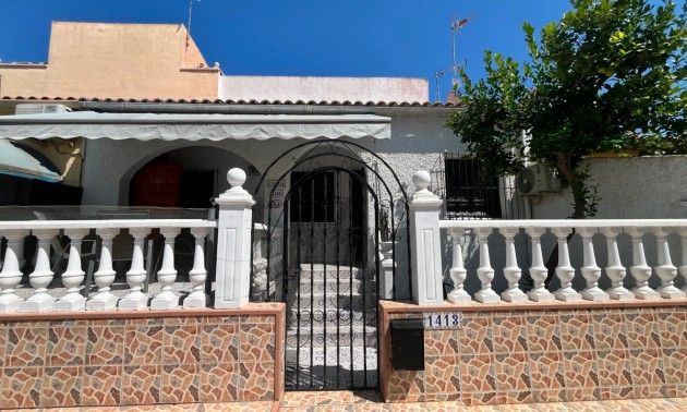 Villa - Resale - San Fulgencio - San Fulgencio Centro