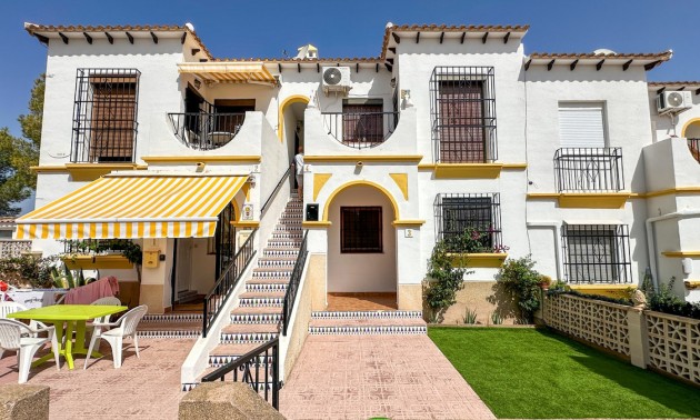 Villa - Resale - San Miguel De Salinas - San Miguel de Salinas Centro