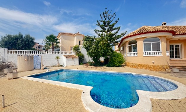 Villa - Resale - San Miguel De Salinas - San Miguel De Salinas