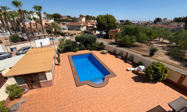 Villa - Resale - Torrevieja - CSPX-13724