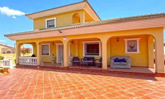 Villa - Resale - Torrevieja - CSPX-32962