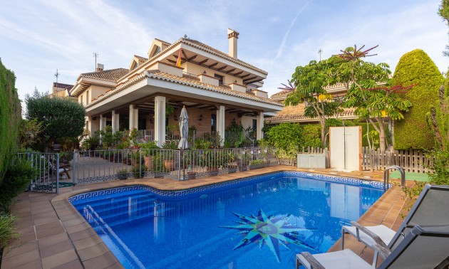 Villa - Resale - Torrevieja - CSPX-98576