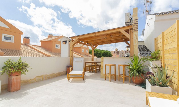Villa - Resale - Torrevieja - La Mata