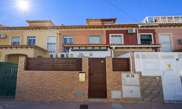 Villa - Resale - Torrevieja - Torrevieja Centro