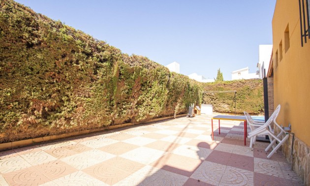 Villa - Resale - Torrevieja - Torrevieja Centro