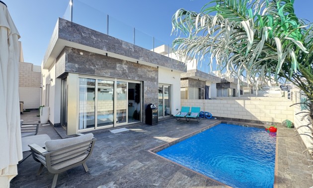 Villa - Resale - Villamartin - CSPD-44637