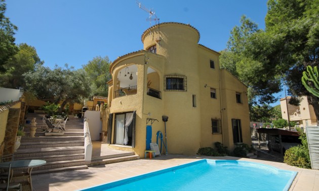 Villa - Resale - Villamartin - CSPV-42716