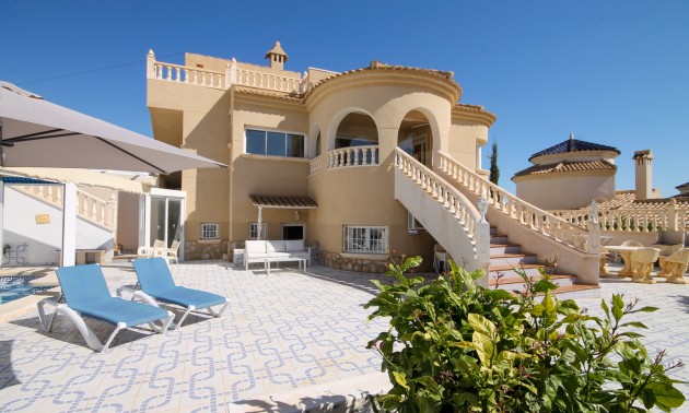 Villa - Resale - Villamartin - Villamartin