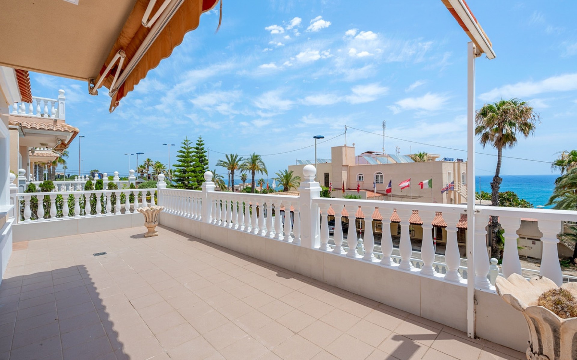  - Villa -  - Torrevieja Centro