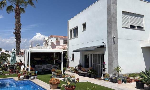 Villa -  -  - Torrevieja Centro