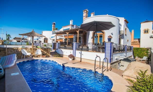 Villa - zum Verkauf - Algorfa - Algorfa Centro