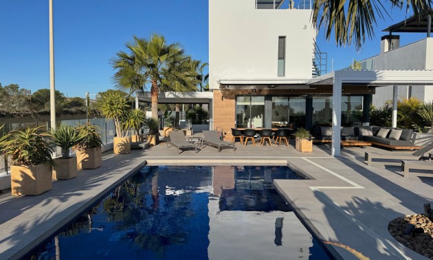 Villa - zum Verkauf - Algorfa - La Finca Golf