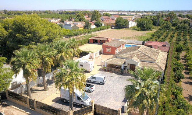 Villa - zum Verkauf - Almoradi - CSPX-35859