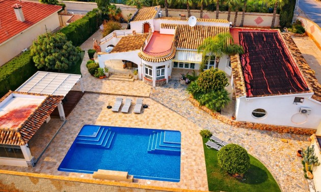 Villa - zum Verkauf - Cabo Roig - Cabo Roig