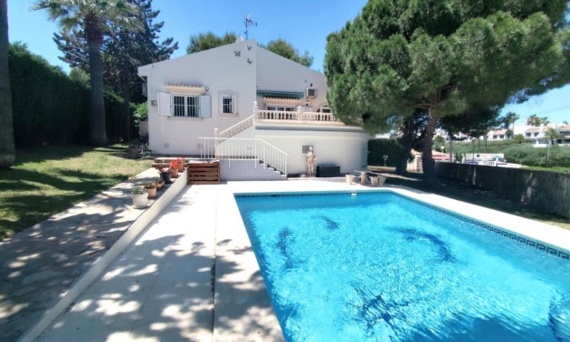 Villa - zum Verkauf - Cabo Roig - Cabo Roig