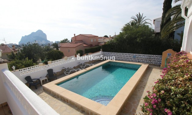 Villa - zum Verkauf - Calpe - Calpe Centro