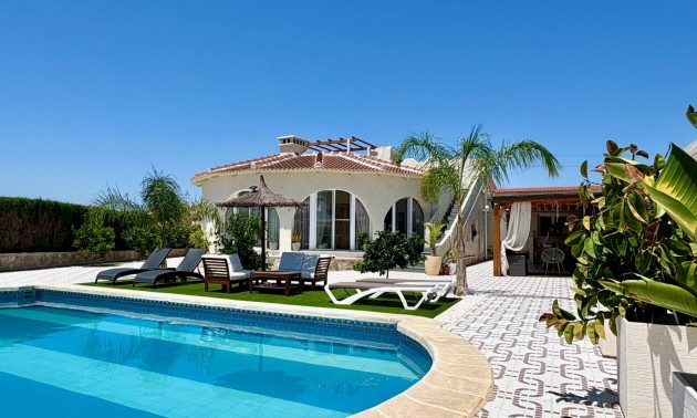 Villa - zum Verkauf - Ciudad Quesada - Ciudad Quesada