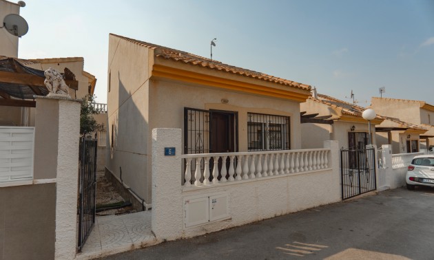 Villa - zum Verkauf - Ciudad Quesada - Ciudad Quesada