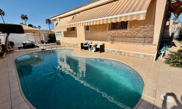 Villa - zum Verkauf - Ciudad Quesada - Ciudad Quesada