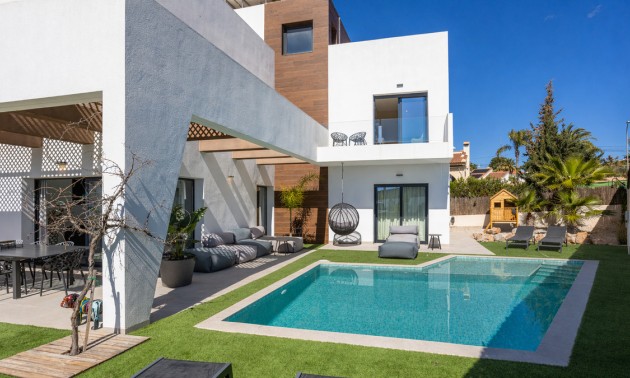 Villa - zum Verkauf - Ciudad Quesada - Ciudad Quesada