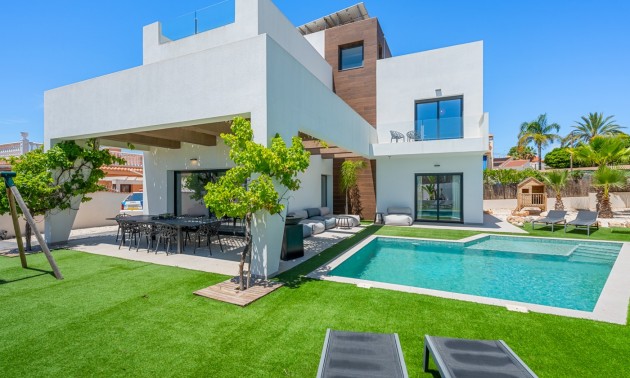 Villa - zum Verkauf - Ciudad Quesada - Ciudad Quesada