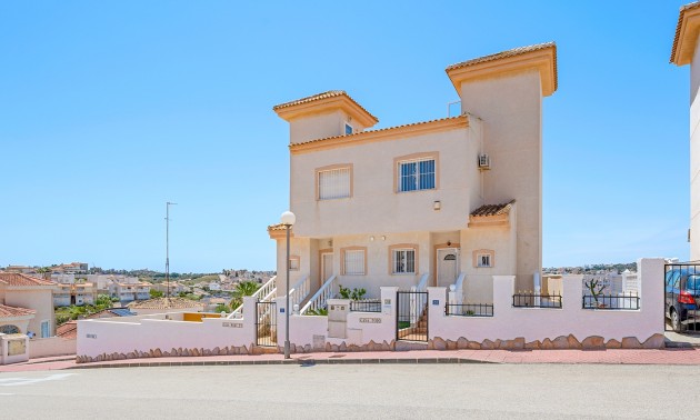 Villa - zum Verkauf - Ciudad Quesada - Ciudad Quesada