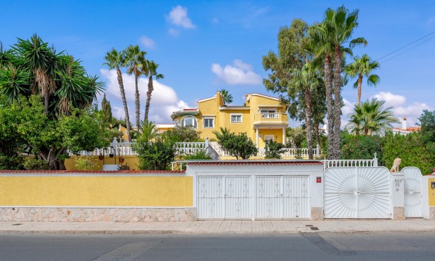 Villa - zum Verkauf - Ciudad Quesada - Ciudad Quesada