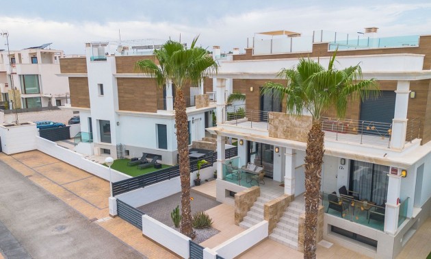 Villa - zum Verkauf - Ciudad Quesada - Ciudad Quesada
