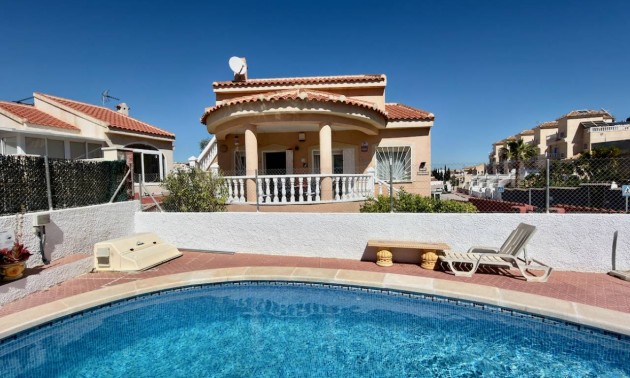 Villa - zum Verkauf - Ciudad Quesada - CSPR-84769